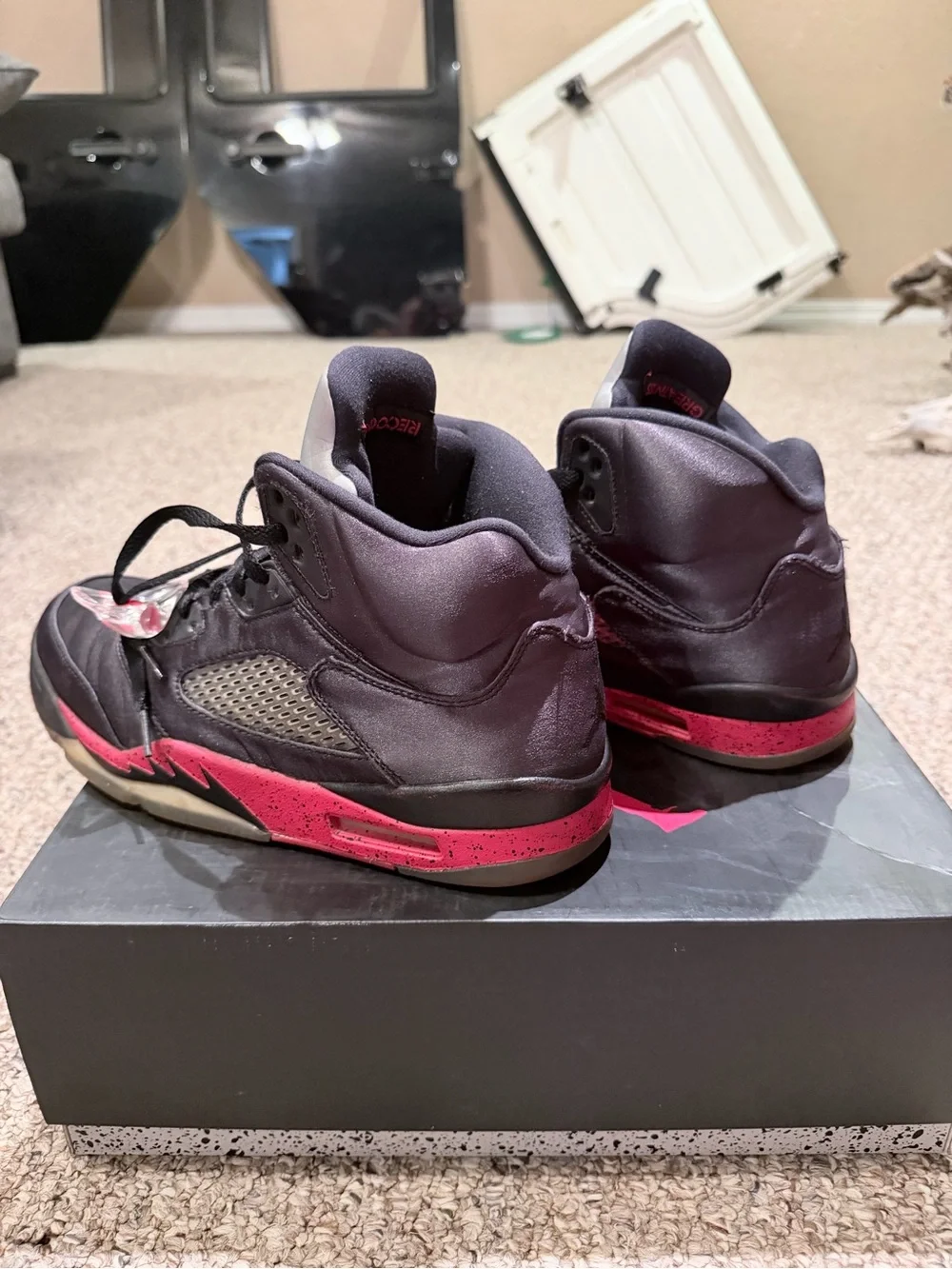Jordan 5 “Satin Bred” Size 11